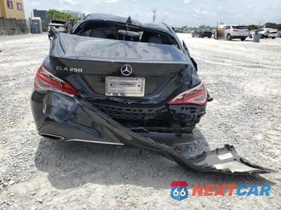 Zdjęcie 6 z 11 samochodu: 2019 MERCEDES-BENZ CLA 250 VIN:WDDSJ4EB0KN742966 - miniatura