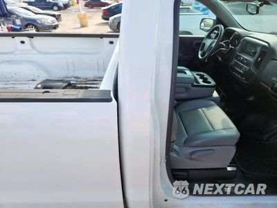 Zdjęcie 10 z 12 samochodu: 2016 CHEVROLET SILVERADO C1500 VIN:1GCNCNEC0GZ129598 - miniatura
