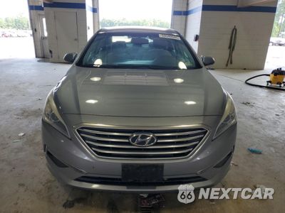 Piąte zdjęcie samochodu w środku: 2015 HYUNDAI SONATA SE VIN:5NPE24AF8FH185940 - miniatura