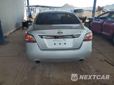 Zdjęcie 6 z 12 samochodu: 2015 NISSAN ALTIMA 2.5 VIN:1N4AL3AP5FN357412 - miniatura
