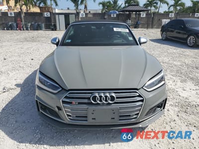 Piąte zdjęcie samochodu w środku: 2019 AUDI S5 PRESTIGE VIN:WAU24GF52KN001016 - miniatura