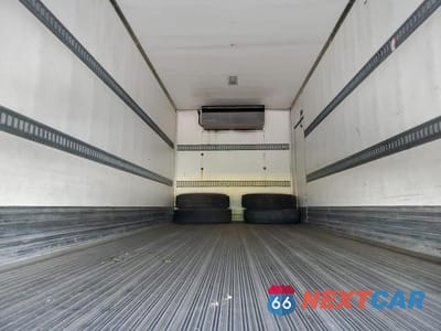 Zdjęcie 10 z 13 samochodu: 2019 FREIGHTLINER M2 106 MED - TRUCKS REFRIGERATED BOX TRUCK VIN:3ALACWFE7KDKA9666 - miniatura