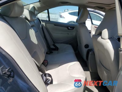 Zdjęcie 10 z 12 samochodu: 2008 VOLVO S60 2.5T VIN:YV1RS592682702367 - miniatura