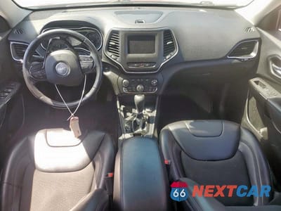 Zdjęcie 8 z 13 samochodu: 2021 JEEP CHEROKEE LATITUDE PLUS VIN:1C4PJLLB2MD180476 - miniatura