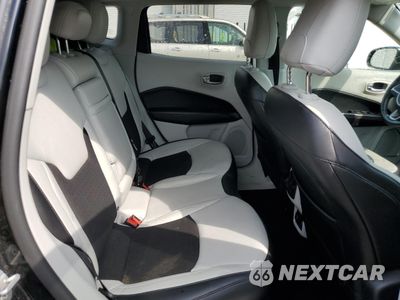 Zdjęcie 10 z 13 samochodu: 2019 JEEP COMPASS LATITUDE VIN:3C4NJCBB8KT769743 - miniatura