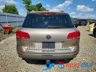 Zdjęcie 6 z 14 samochodu: 2016 VOLKSWAGEN TOUAREG SPORT VIN:WVGEF9BP8GD003925 - miniatura