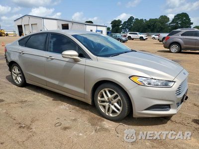 Czwarte zdjęcie samochodu z boku: 2015 FORD FUSION VIN:3FA6P0H79FR252819 - miniatura