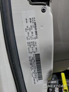 Zdjęcie 13 z 13 samochodu: 2010 VOLKSWAGEN ROUTAN SE VIN:2V4RW3D15AR236778 - miniatura