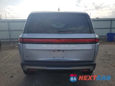 Zdjęcie 6 z 16 samochodu: 2024 RIVIAN R1S ADVENTURE VIN:7PDSGBBA6RN045071 - miniatura