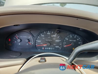 Zdjęcie 9 z 12 samochodu: 2003 FORD TAURUS SE VIN:1FAFP53U73A102935 - miniatura