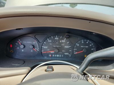 Zdjęcie 9 z 12 samochodu: 2003 FORD TAURUS SE VIN:1FAFP53U73A102935 - miniatura