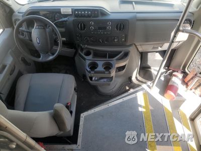Zdjęcie 8 z 13 samochodu: 2016 FORD ECONOLINE - TRANSIT VEHICLES SHUTTLE BUS VIN:1FDFE4FS7GDC17278 - miniatura