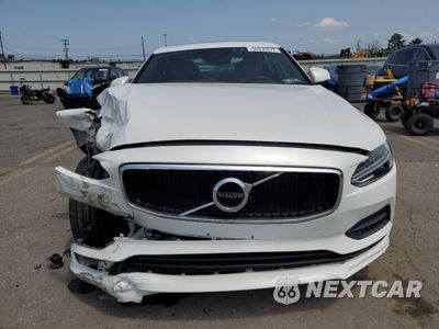 Piąte zdjęcie samochodu w środku: 2018 VOLVO S90 T5 MOMENTUM VIN:LVY982MK9JP018019 - miniatura