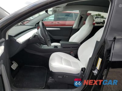 Zdjęcie 7 z 13 samochodu: 2024 TESLA MODEL Y VIN:7SAYGDEF2RA310183 - miniatura
