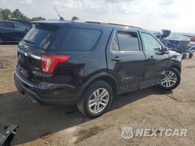 Trzecie zdjęcie samochodu z tyłu: 2018 FORD EXPLORER XLT VIN:1FM5K8D83JGA61748 - miniatura