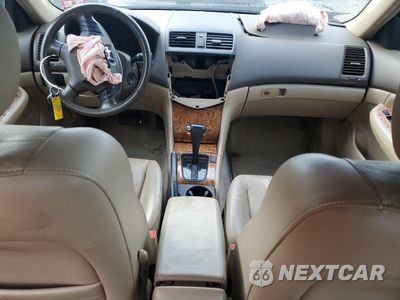 Zdjęcie 8 z 14 samochodu: 2005 HONDA ACCORD EX VIN:1HGCM56875A184349 - miniatura