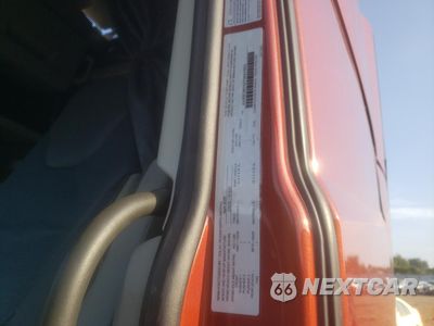 Zdjęcie 10 z 10 samochodu: 2026 VOLVO NEW VNL SEMI TRUCK VIN:4V4BC9EH2TN697802 - miniatura