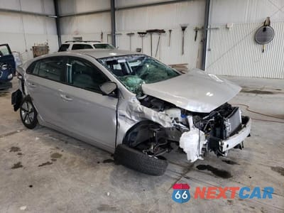 Czwarte zdjęcie samochodu z boku: 2019 HYUNDAI IONIQ BLUE VIN:KMHC65LC3KU158953 - miniatura