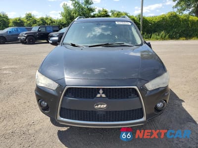 Piąte zdjęcie samochodu w środku: 2010 MITSUBISHI OUTLANDER GT VIN:JA4JT5AX1AZ602384 - miniatura