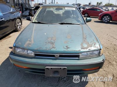Piąte zdjęcie samochodu w środku: 1993 HONDA ACCORD LX VIN:1HGCB7659PA139083 - miniatura