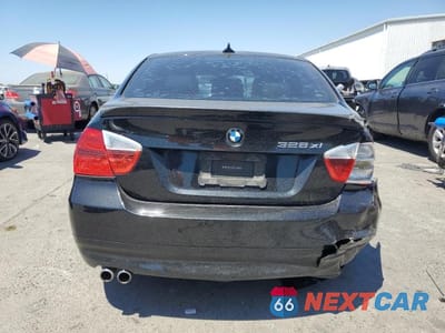 Zdjęcie 6 z 13 samochodu: 2007 BMW 328 XI VIN:WBAVC93527KX57146 - miniatura