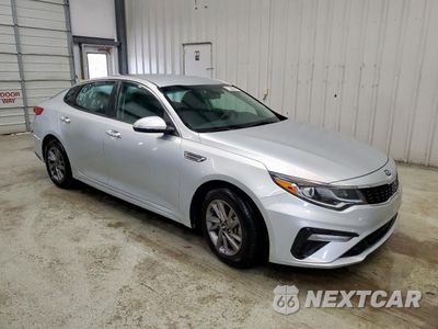 Czwarte zdjęcie samochodu z boku: 2020 KIA OPTIMA LX VIN:5XXGT4L37LG418660 - miniatura