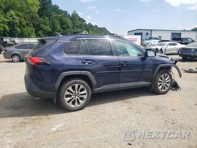 Trzecie zdjęcie samochodu z tyłu: 2021 TOYOTA RAV4 XLE PREMIUM VIN:2T3C1RFV9MC092200 - miniatura