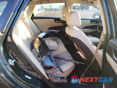 Zdjęcie 10 z 12 samochodu: 2018 HONDA CLARITY VIN:JHMZC5F11JC019098 - miniatura