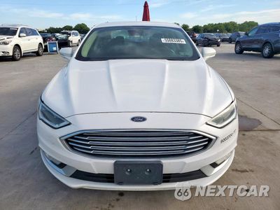 Piąte zdjęcie samochodu w środku: 2017 FORD FUSION SE HYBRID VIN:3FA6P0LU4HR359681 - miniatura