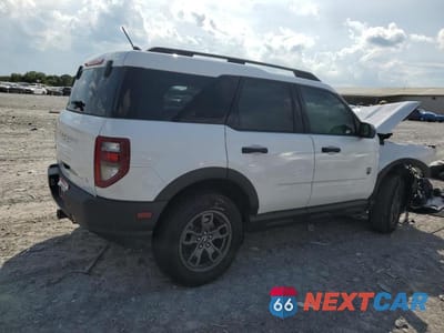 Trzecie zdjęcie samochodu z tyłu: 2021 FORD BRONCO SPORT BIG BEND VIN:3FMCR9B60MRB07351 - miniatura