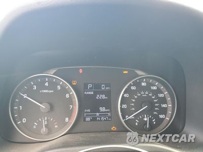 Zdjęcie 9 z 13 samochodu: 2017 HYUNDAI ELANTRA SE VIN:KMHD74LF9HU152217 - miniatura