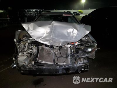 Piąte zdjęcie samochodu w środku: 2018 TOYOTA COROLLA L VIN:2T1BURHE6JC029124 - miniatura
