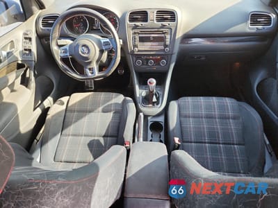 Zdjęcie 8 z 14 samochodu: 2011 VOLKSWAGEN GTI VIN:WVWGV7AJ5BW268624 - miniatura
