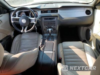 Zdjęcie 8 z 13 samochodu: 2011 FORD MUSTANG VIN:1ZVBP8EM6B5119902 - miniatura