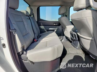Zdjęcie 10 z 14 samochodu: 2022 TOYOTA TUNDRA CREWMAX SR VIN:5TFLA5DB1NX055302 - miniatura
