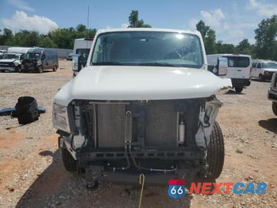 Piąte zdjęcie samochodu w środku: 2018 NISSAN NV 3500 S VIN:5BZAF0AA1JN853490 - miniatura