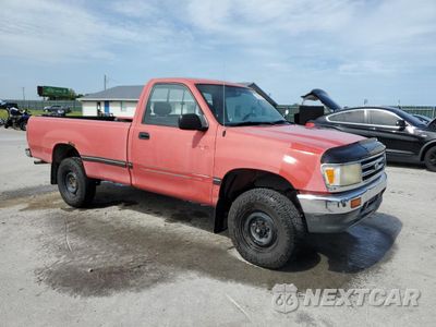 Czwarte zdjęcie samochodu z boku: 1995 TOYOTA T100 DX VIN:JT4VD21E6S0001303 - miniatura