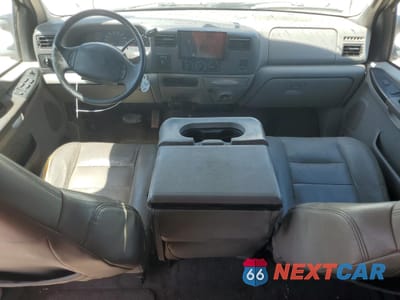 Zdjęcie 8 z 12 samochodu: 2001 FORD F350 SUPER DUTY VIN:1FTWW33F41EC65874 - miniatura