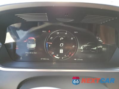 Zdjęcie 9 z 12 samochodu: 2022 JAGUAR F-TYPE VIN:SAJDD5EE7NCK77579 - miniatura