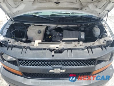 Zdjęcie 12 z 13 samochodu: 2004 CHEVROLET EXPRESS G2500 VIN:1GCGG25V641106110 - miniatura