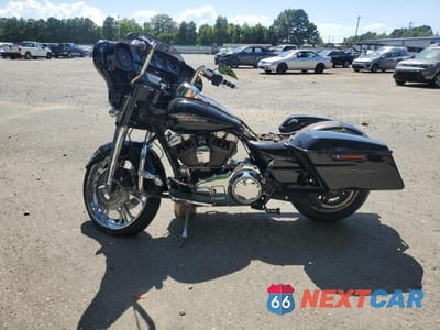 Trzecie zdjęcie samochodu z tyłu: 2014 HARLEY-DAVIDSON FLHXS STREET GLIDE SPECIAL VIN:1HD1KRM11EB627189 - miniatura