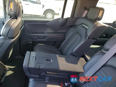 Zdjęcie 11 z 14 samochodu: 2025 RIVIAN R1S ADVENTURE VIN:7PDSGBBA3SN047964 - miniatura