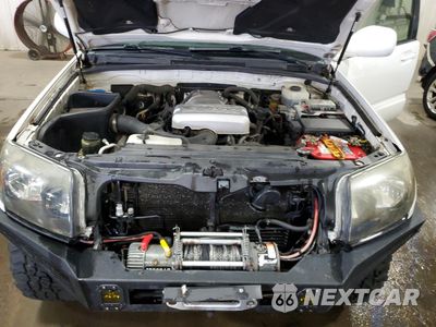 Zdjęcie 12 z 14 samochodu: 2004 TOYOTA 4RUNNER SR5 VIN:JTEBT14R248015830 - miniatura