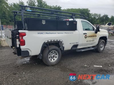 Trzecie zdjęcie samochodu z tyłu: 2022 CHEVROLET SILVERADO K3500 VIN:1GC3YSE72NF335806 - miniatura