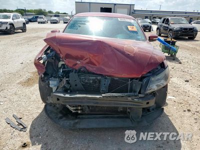 Piąte zdjęcie samochodu w środku: 2015 VOLKSWAGEN PASSAT S VIN:1VWAT7A35FC073527 - miniatura