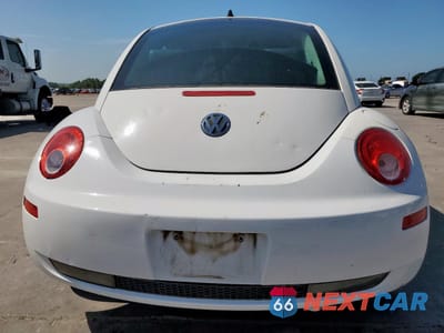 Zdjęcie 6 z 12 samochodu: 2010 VOLKSWAGEN NEW BEETLE VIN:3VWPG3AGXAM010554 - miniatura