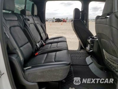 Zdjęcie 10 z 11 samochodu: 2021 RAM 1500 TRX VIN:1C6SRFU9XMN903668 - miniatura