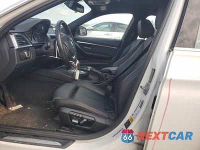 Zdjęcie 7 z 12 samochodu: 2017 BMW 330 XI VIN:WBA8D9C3XHA005405 - miniatura