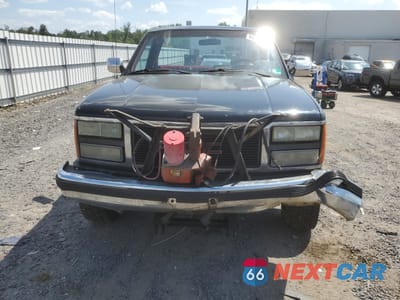 Piąte zdjęcie samochodu w środku: 1990 GMC SIERRA K2500 VIN:1GTGK24K6LE504222 - miniatura