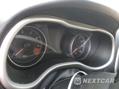 Zdjęcie 9 z 13 samochodu: 2015 JEEP CHEROKEE TRAILHAWK VIN:1C4PJMBB8FW594067 - miniatura